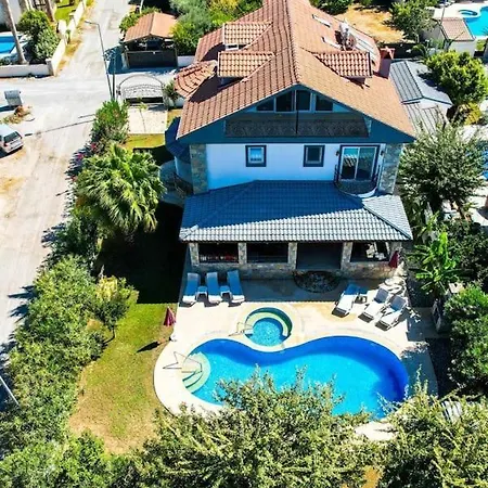 וילה Mountain View Zuhal Dalyan